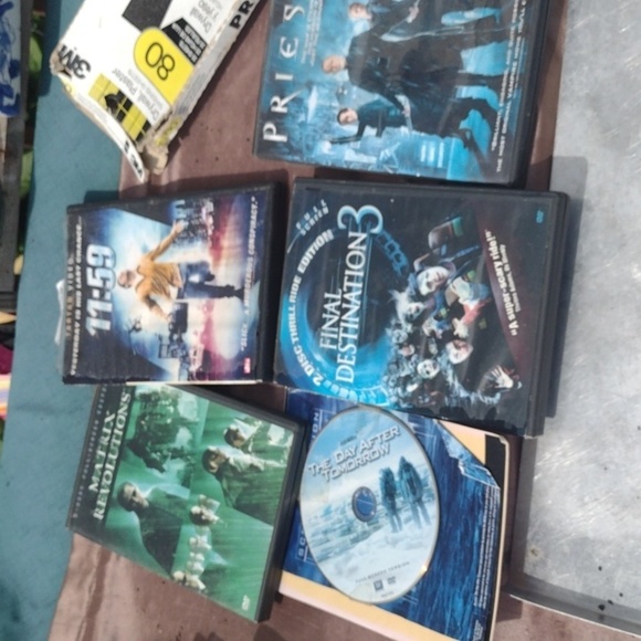 Assorted Movie Disc Collection - Picture 3 of 3